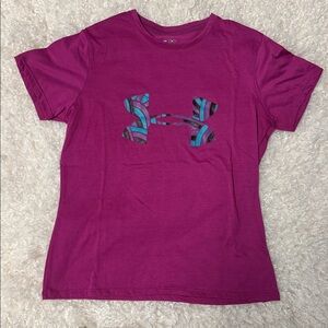 Under Armour T-shirt